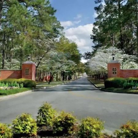 Comfortable Cottage On The Blue Mile - Close To Gsu! Statesboro Exterior photo